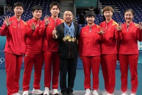 Kaiyun官网TheShy迎来十赛季出色发挥，快船观众热烈欢呼！